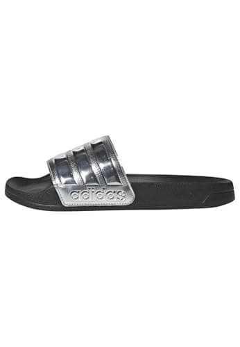 Recensione adidas Adilette Shower 2024: Comodità e Stile